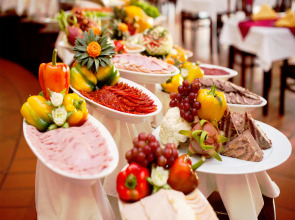 Golden Coast Resort and Spa