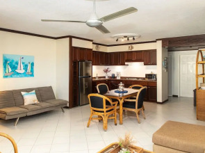 Club Nautico 6 with sea view