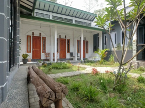 RedDoorz Syariah @ Jalan Dieng Wonosobo 2
