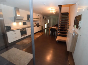 Ab Apartment 80
