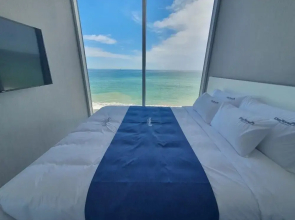 Daytona Pool Villa