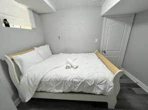 Luxury 2 bedroom 2 full baths rooms