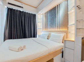 High Floor And Simply Look Studio At Sky House Bsd Apartment