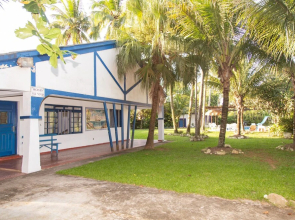 OBA 44 - Beach house in front of the sea - Caraguatatuba