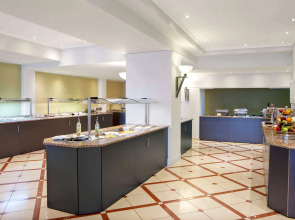 Отель Ramada by Wyndham, Athens Club Attica Riviera