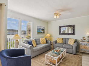 Sandpiper Cove 2041 1 Bedroom Condo by RedAwning
