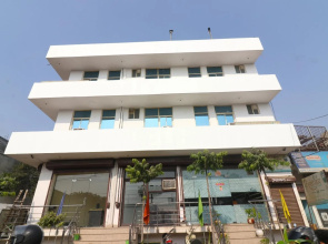 New Sunrise By OYO Rooms