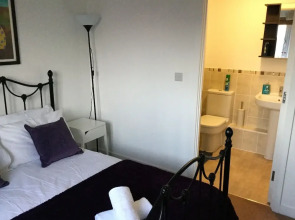 Two Bedroom Apartment in Basildon