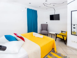 MiMa's Rooms - Adults Only