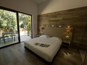 Hotel Seventeen