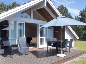 "Crispina" - 350m from the sea in Lolland, Falster and Mon