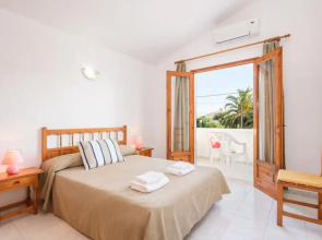 107496 - Apartment in Cala Blanca