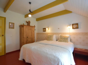 Heritage Farmhouse in Bronneger near Town Center