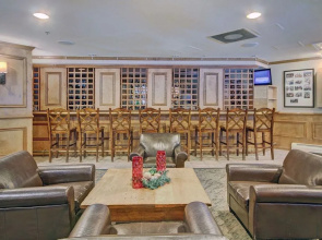 River Mtn Lodge E203 - Studio Condo