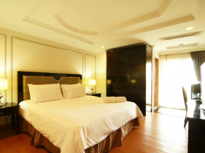 LK Mantra Pura Resort