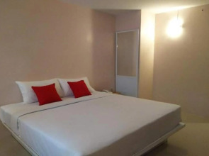 Bird Room Hotel - Pratunam