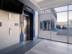 voco Fiorello - LaGuardia Airport by IHG