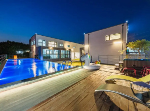 Plan 128 Poolvilla