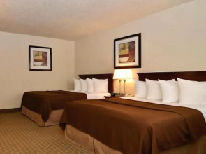 Magnuson Hotel Adobe Holbrook
