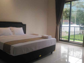 Duyung Trawas Hill Hotel