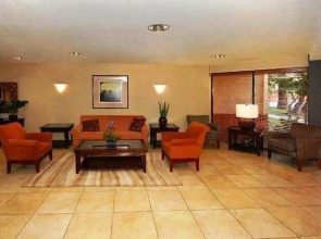 Quality Inn & Suites Downtown Phoenix