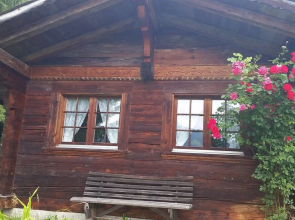 Gstaad - Amazing Lake Chalet
