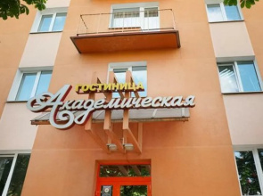 Akademicheskaya Hotel
