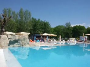 Marina Suites