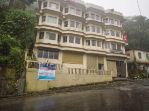 Hotel Hill Grand Himalaya by OYO Rooms
