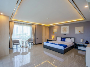 Ht9 Hotel