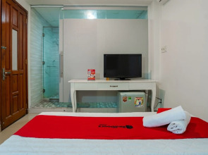 RedDoorz Near Tan Dinh Market 3
