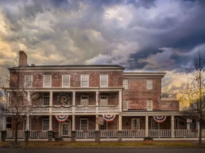 The Chester Publick House Restaurant and Inn