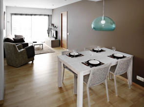 Lugaris Rambla - Apartments