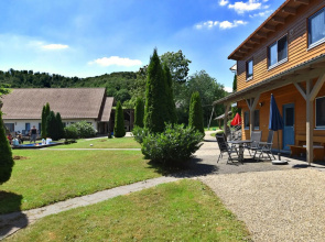 Geraumiges Ferienhaus im Kellerwal mit Terrasse