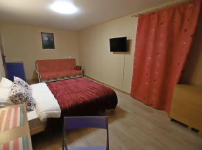 Апартаменты Урал на улице Российская