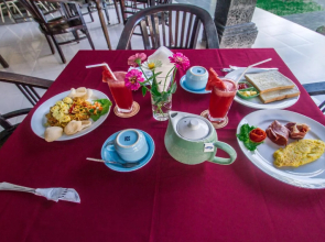 Puri Saron Hotel Madangan