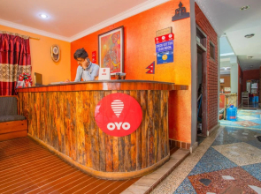 OYO 143 Hotel Stay Well