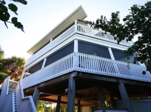 163-Pelican Pointe