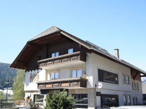 Apartment in Sankt Michael Near Ski Slopes