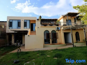 Yuanmouren World Park Yunshang No.18 Homestay