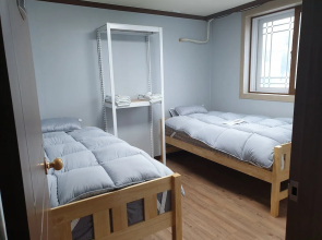 Ulsan Guesthouse by Sleeping Pong - Hostel