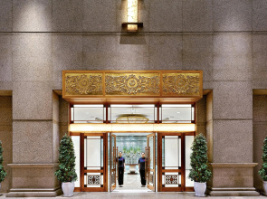 Crowne Plaza Chongqing Jiefangbei(Formerly InterContinental Chongqing)