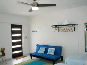 Flip Flop Apartment 84