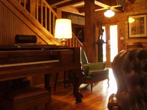 The Lodge at Red River Ranch