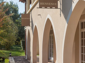Traditional, Stylish Villa in a Culturally Rich Region