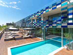 Eden Reserve Hotel