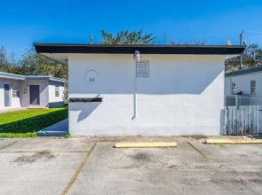 Chic 1BR Getaway Near FLL Airport 6 MN to Ocean