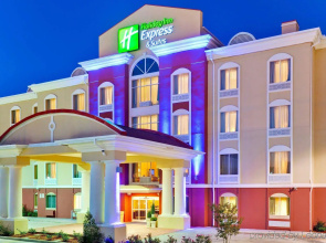 Holiday Inn Express Hotel & Suites BYRAM by IHG