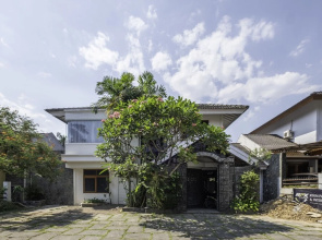 Imelda Residence by OYO Rooms