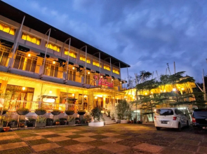The Victoria Luxurious Guesthouse